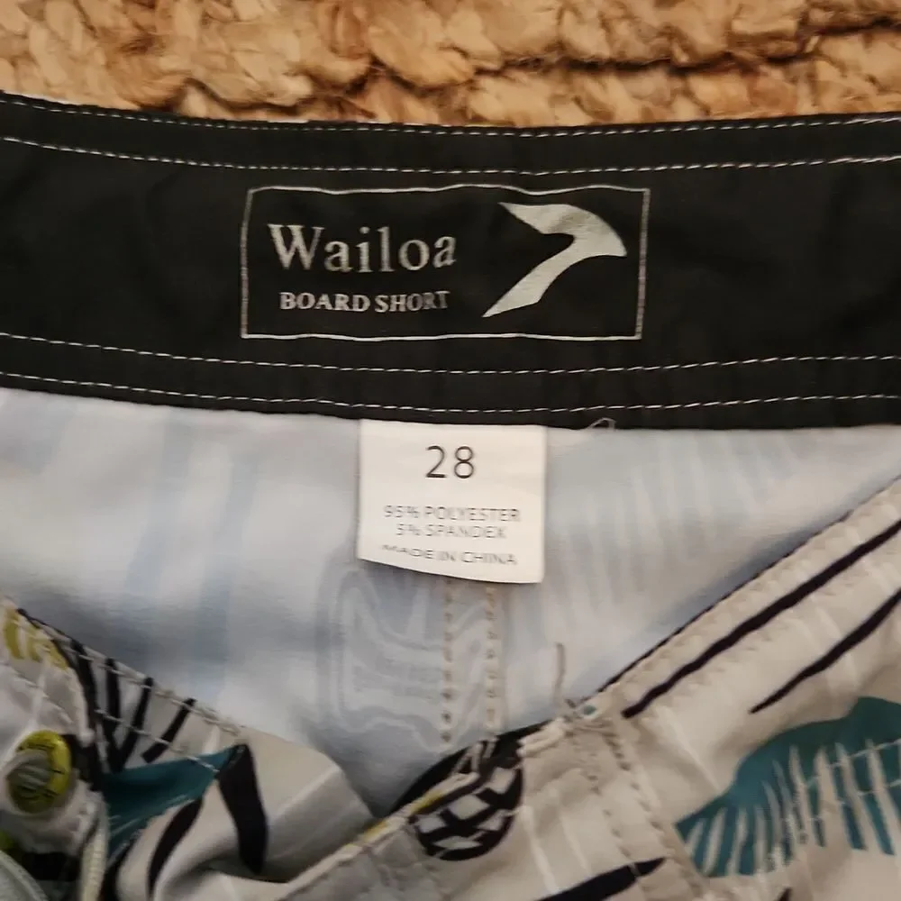 Wailoa Hawaiian Tiki Board Shorts 28